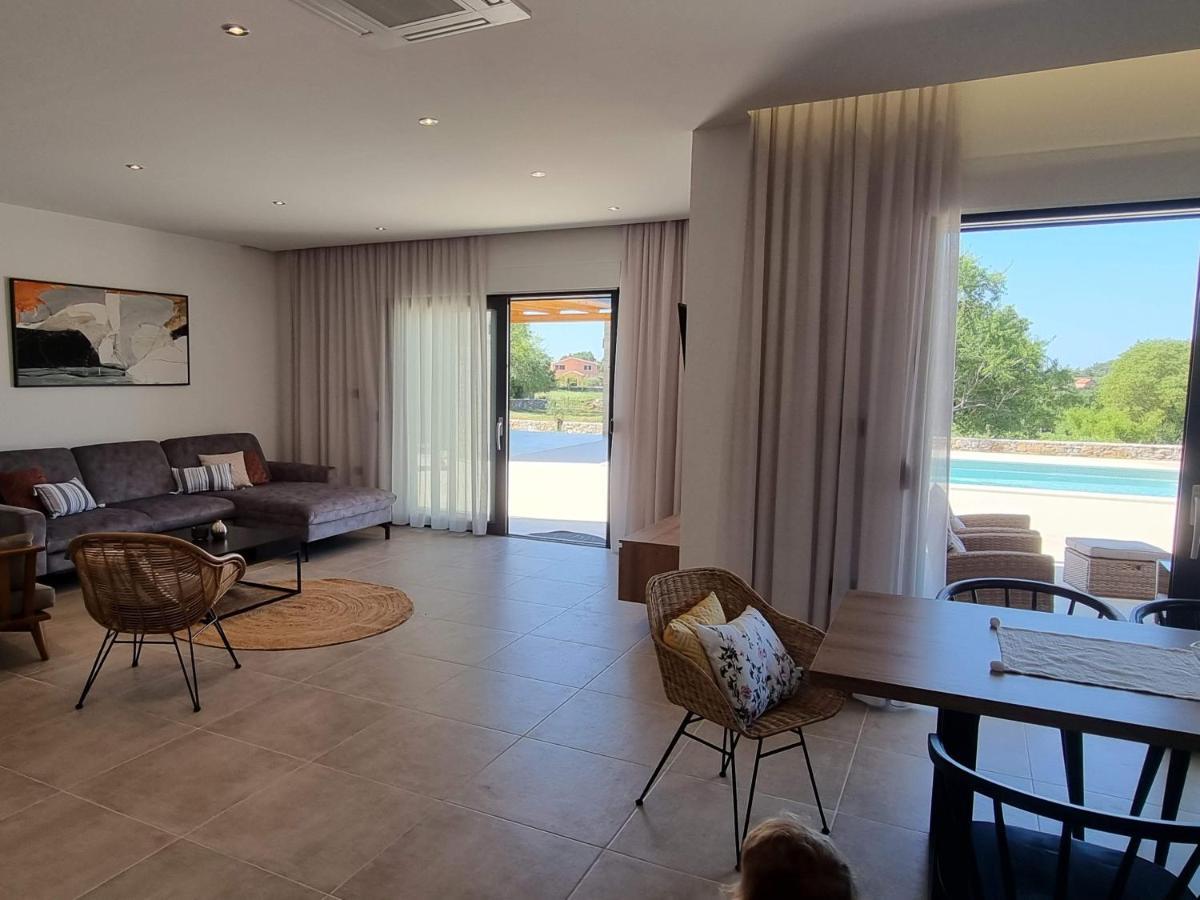 Luxury Villa Serena 2022 - With Heated Pool Cukrici Exterior foto